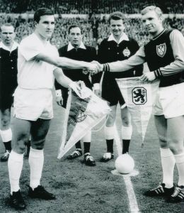 West-Ham-Monaco-1860-Finale-Coppa-delle-Coppe-1965