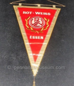 ROT WEISS ESSEN