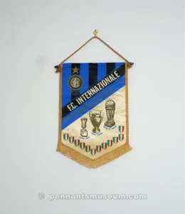 INTERNAZIONALE 