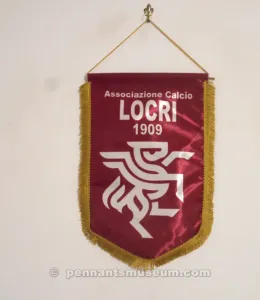 LOCRI