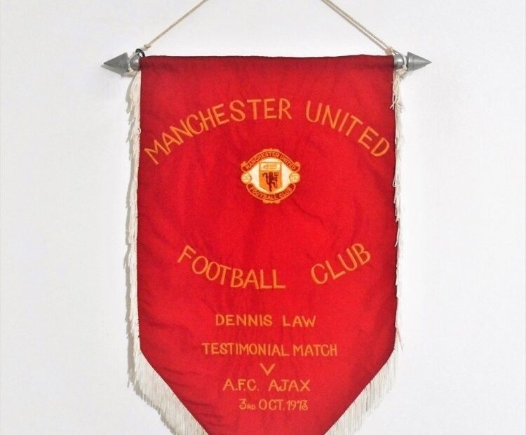 manchester united f.c.